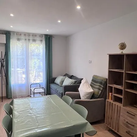 La Jasse Detente Apartment *